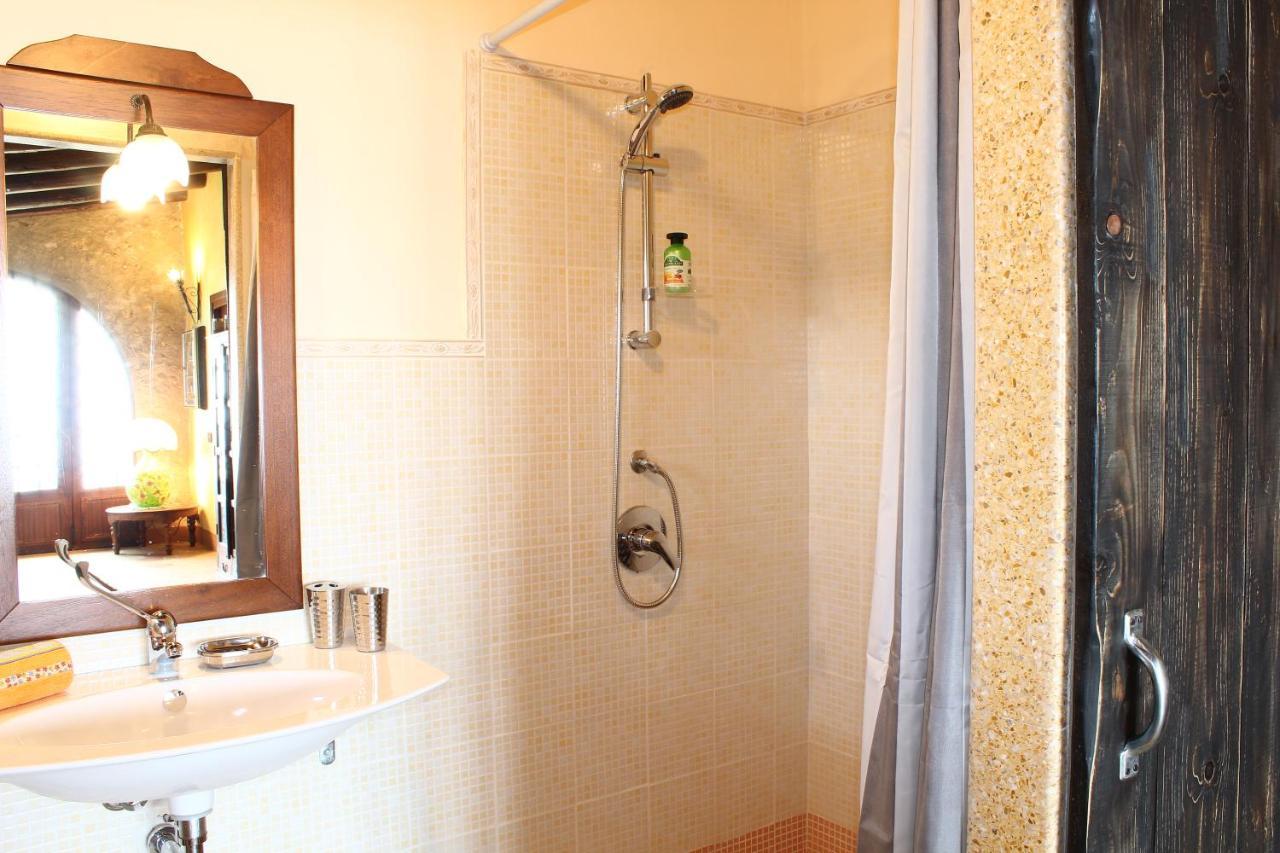 Casale Maddalena Villa Carini Kültér fotó