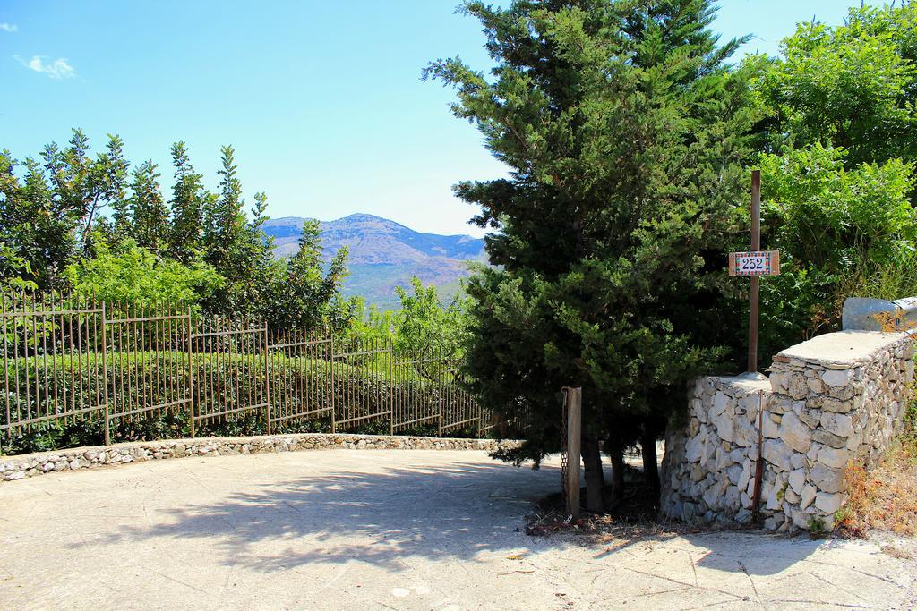 Casale Maddalena Villa Carini Kültér fotó